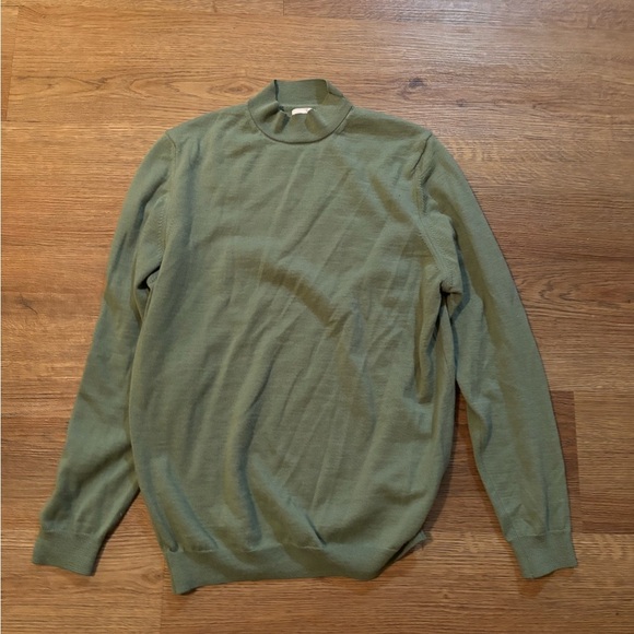 Zara lightweight green sweater - Picture 2 of 2